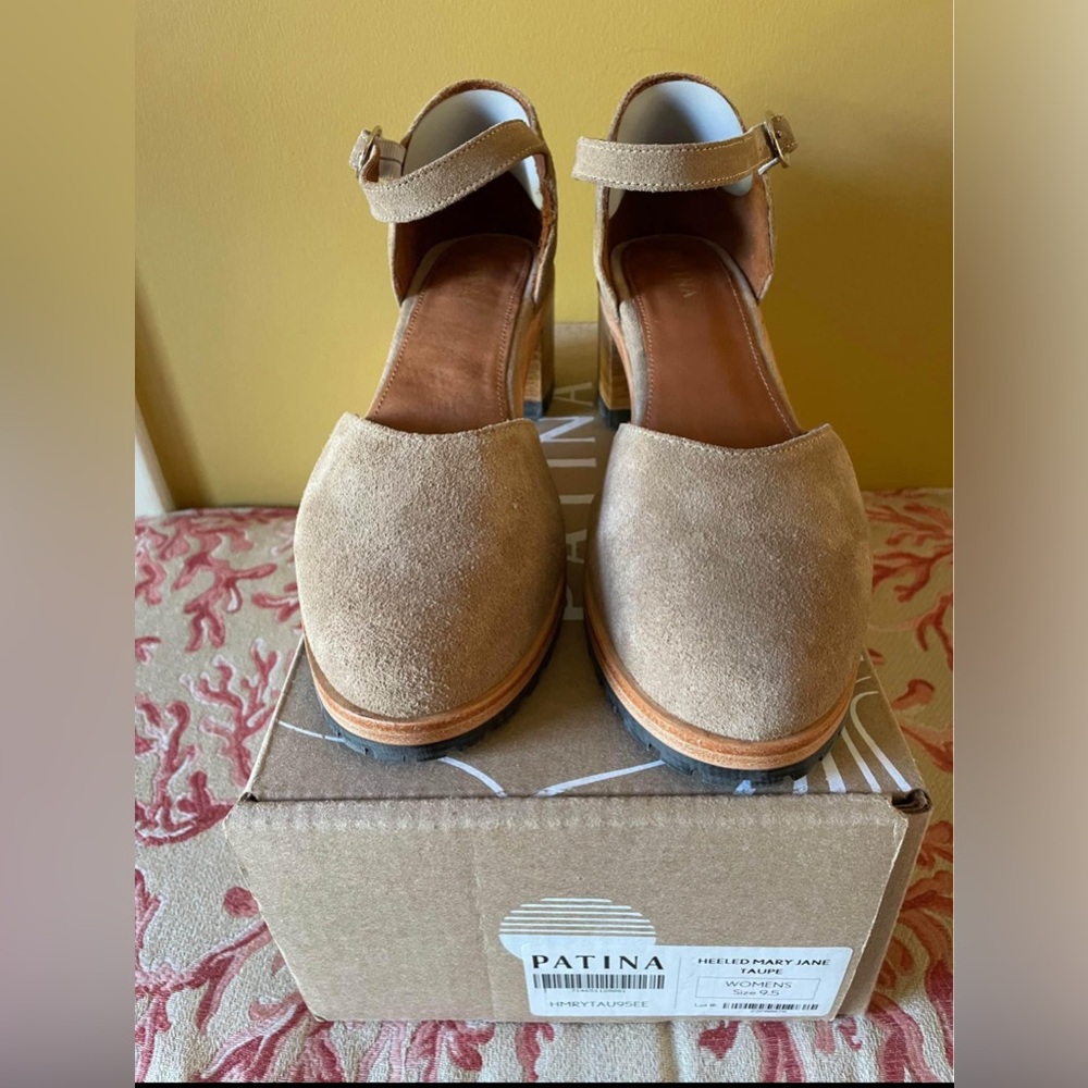 Portland Leather Goods Taupe Mary Jane Shoes Size 9.5